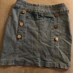 Signature Green Mini Pencil Skirt for Casual Wear